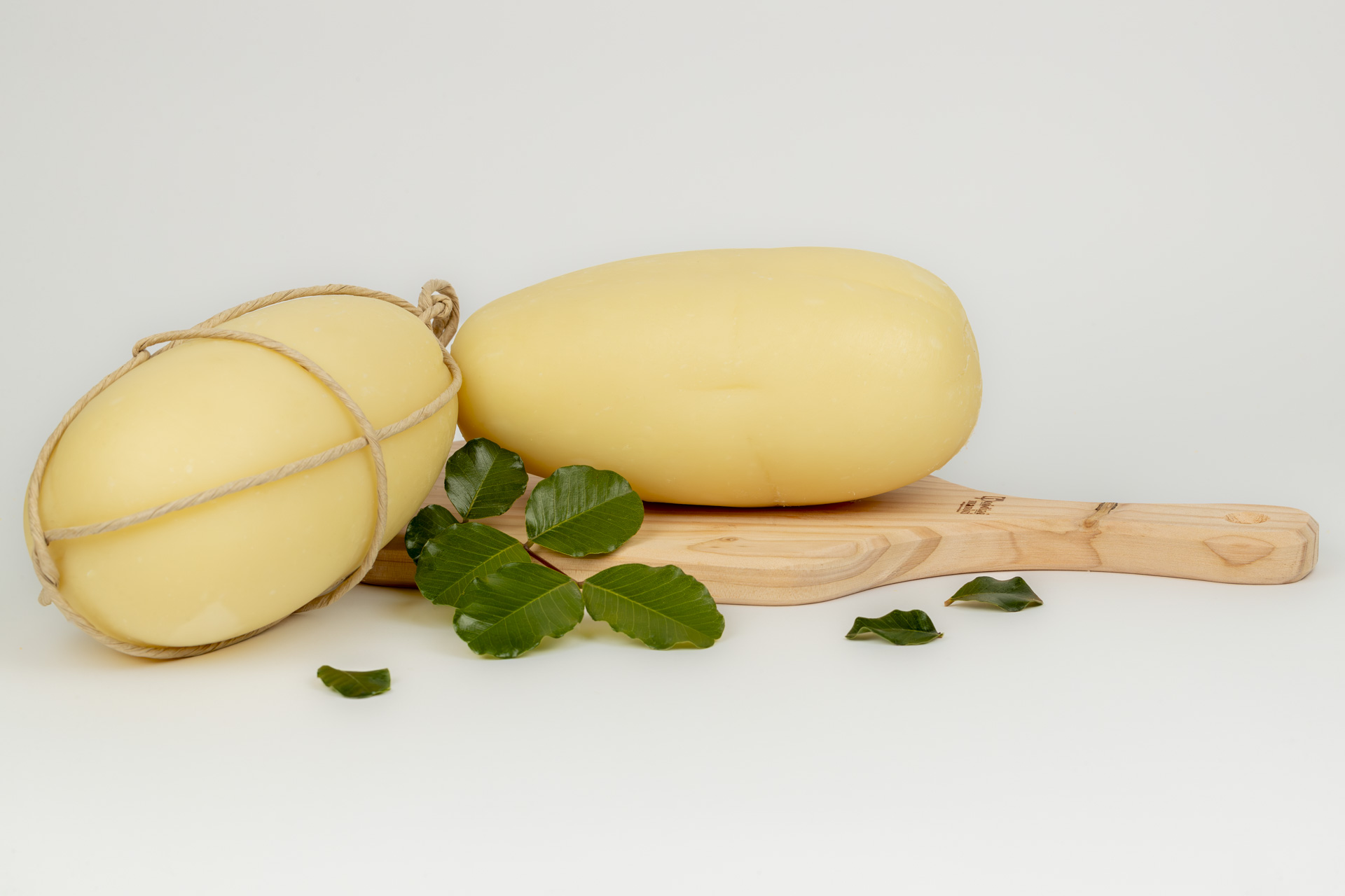 Caciocavallo tipo provola